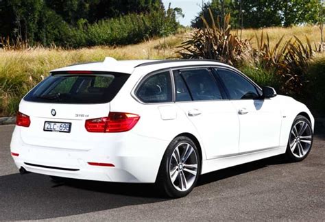 BMW 320i Touring 2013 Review | CarsGuide