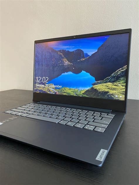 Lenovo IdeaPad S340 14API Ryzen 3500U 8GB RAM 512GB SSD Computers