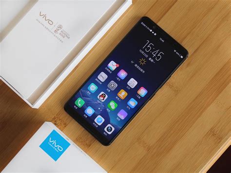 更大更好用的全面屏手机 Vivo X20 Plus开箱图赏手机好用屏幕新浪新闻