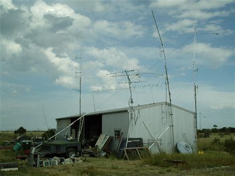 The Ham Radio Shack