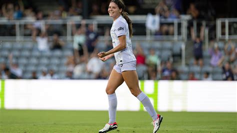 Rookie Sears Earns First Uswnt Call Up Ahead Of Louisville Match Bvm