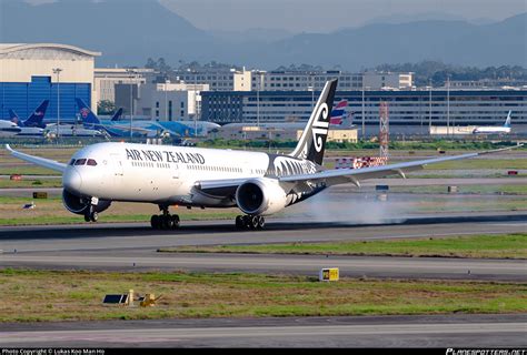 Zk Nzj Air New Zealand Boeing 787 9 Dreamliner Photo By Lukas Koo Man Ho Id 1305791