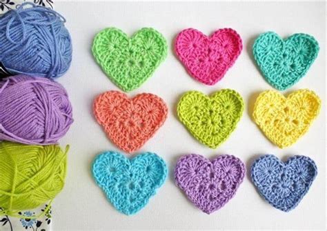 Different Crochet Hearts Diy And Crafts