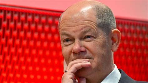 Olaf Scholz Totalabsturz für Bundeskanzler So unbeliebt war er noch