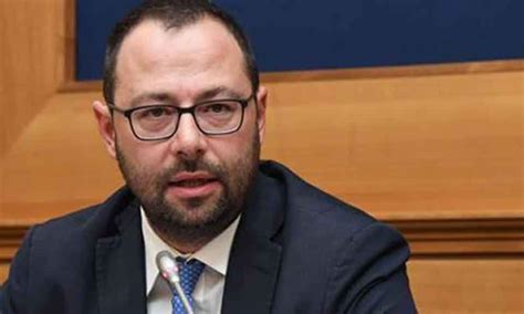 Stefano Patuanelli Ecco Chi Il Ministro Dello Sviluppo Economico