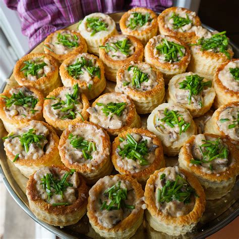 Recette Bouchées à la Reine aux ris de veau et quenelles