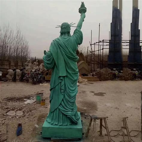 Outdoor Garden Decoration Famous Large Fiberglass Liberty Statue Buy Fiberglass Liberty Statue