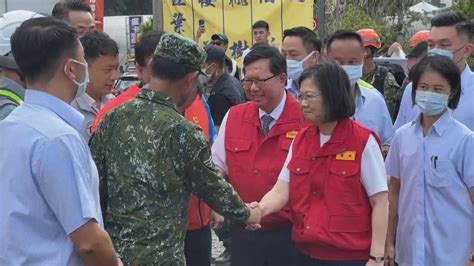 致災豪雨重創仁愛鄉 蔡總統前進南投視察