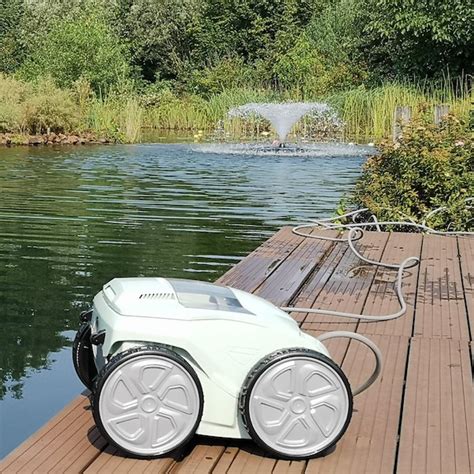 D Couvrez Le Robot Zodiac Alpha Iq Bio Pour Bassins Naturels