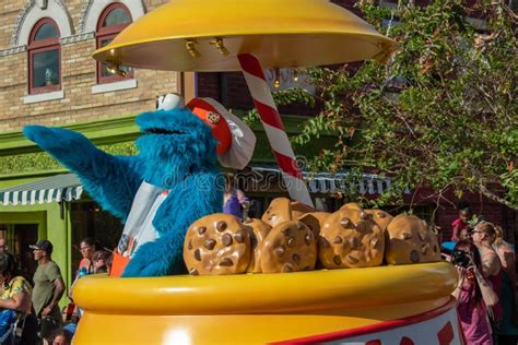 Cookie Monster in Sesame Street Party Parade at Seaworld 144 Editorial ...