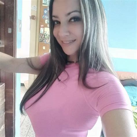 Modelka Chantal BigBoobs na kameře živá sex show a chat Stripchat