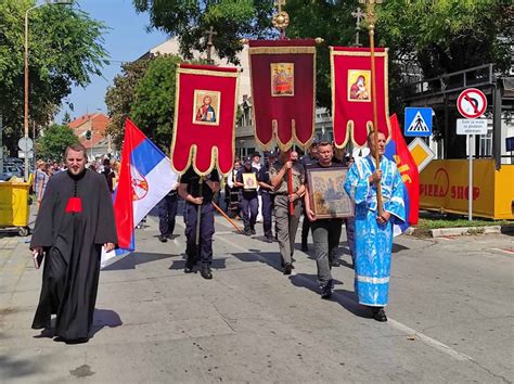 Slava Pan Eva Odr Ani Sveta Liturgija Litija I Rezanje Slavskog