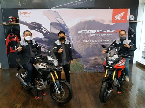 Honda Community Motor Sport Adventure Touring 150cc Pertama Di