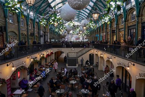 People Sit Tables Covent Garden Market Editorial Stock Photo Stock