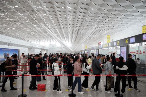 吞吐量40万人次！郑州机场超2019年五一客流！旅客服务航班