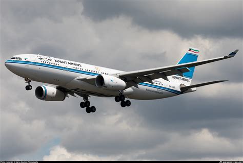 K Ape Kuwait Airways Airbus A Photo By Sierra Aviation