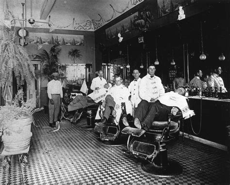 33 Rare Vintage Photographs Captured Barber Shops From Between the Late ...