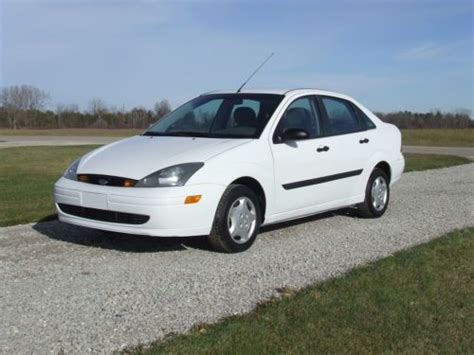 Find Used Ford Focus Lx Sedan Door L In Standish Michigan