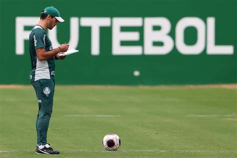 Escalação Do Palmeiras Abel Ajusta Detalhes No Penúltimo Treino Antes