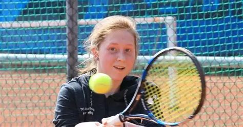 Tennis Anna Treiling Vom Tc R Merberg K Mpft Um Einzug Ins Endspiel