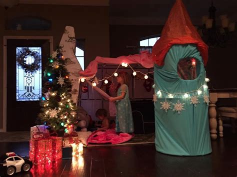 Forts Add Sparkle To The Traditional Christmas Fort Magic