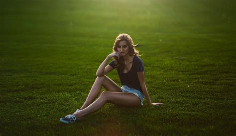 Women Blonde Blonde Sitting Grass Legs Wallpaper Resolution X