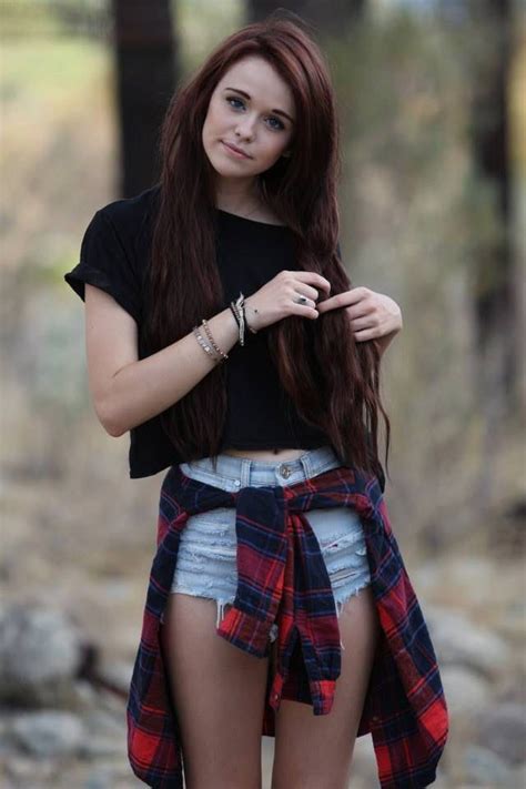 Shop Acacia Brinley S Style And Wardrobe Pradux Acacia