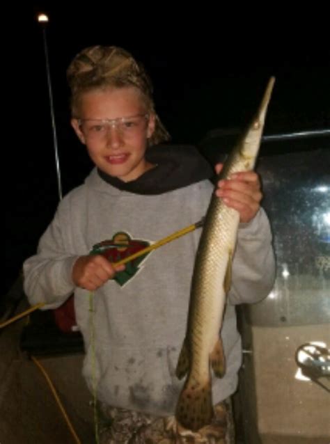 SHORTNOSE GAR - MN - Bowfishing Association of America