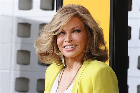 Net Worth Raquel Welch Income Age Wiki Career Bio