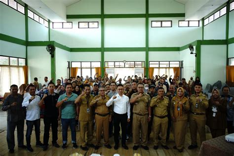 Pemkot Pontianak Komitmen Dalam Pemerataan Pendidikan Fakta Kalbar