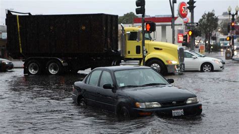 PHOTOS: Drive safe! Bay Area storm floods roadways, leaves drivers ...