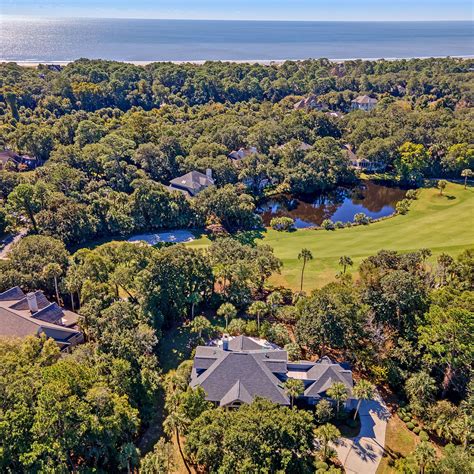 How far is charleston sc from charlotte nc for a road trip 13