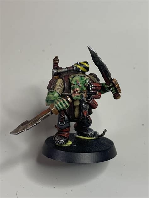 First Ork painted for my Kommando kill team. : r/orks