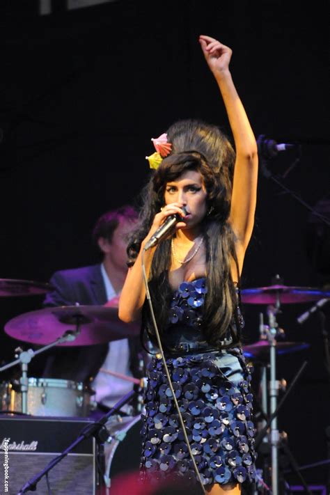 Amy Winehouse Nude OnlyFans Leaks Fappening Page FappeningBook