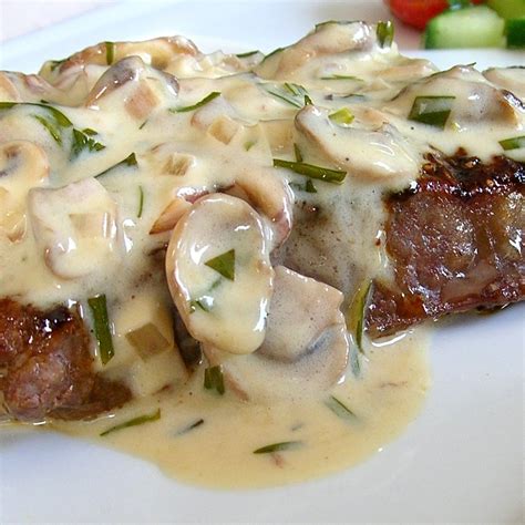 Filete de ternera con salsa de champiñones