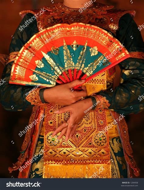 Balinese Dancer Traditional Costume Stock Photo 1294958 | Shutterstock