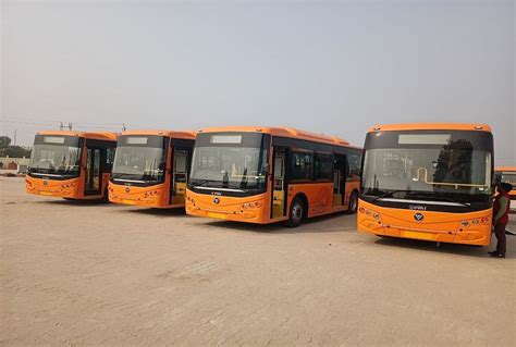 Launch Operation Of E Buses Will Start In Prayagraj From Today Amar