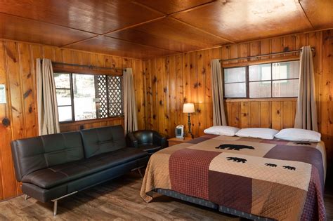 Accommodations in Madera Canyon, AZ | Santa Rita Lodge