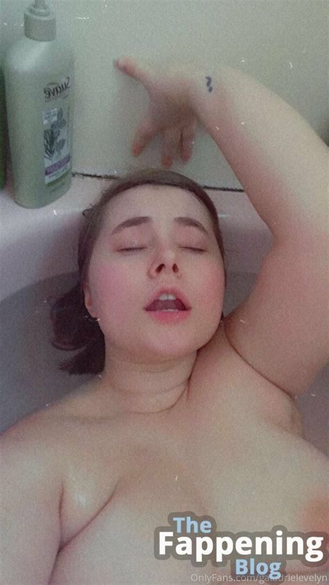 Galadrielevelyn Nude Leaks Photo 8 TheFappening