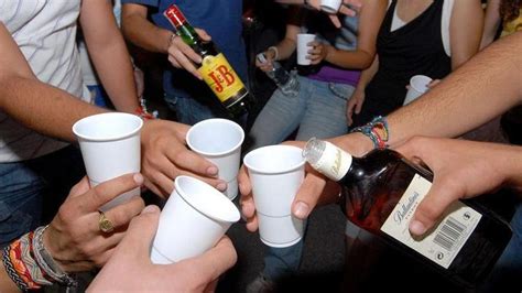 El De Los Adolescentes Consumi Alcohol En El Ltimo A O