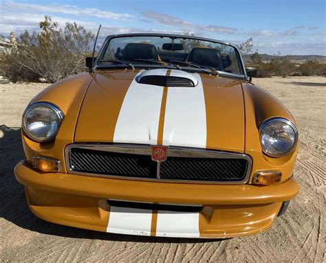 For Sale 1973 Mgb With A 302 Ci Ford V8 Engine Swap Depot