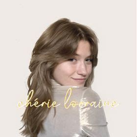 8 Hot Sexy Cherie Lorraine Bikini Pics