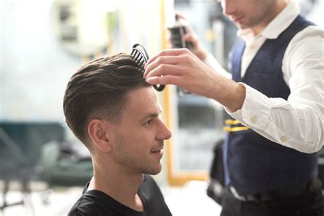 Coupe Pompadour Une Coiffure Pour Homme