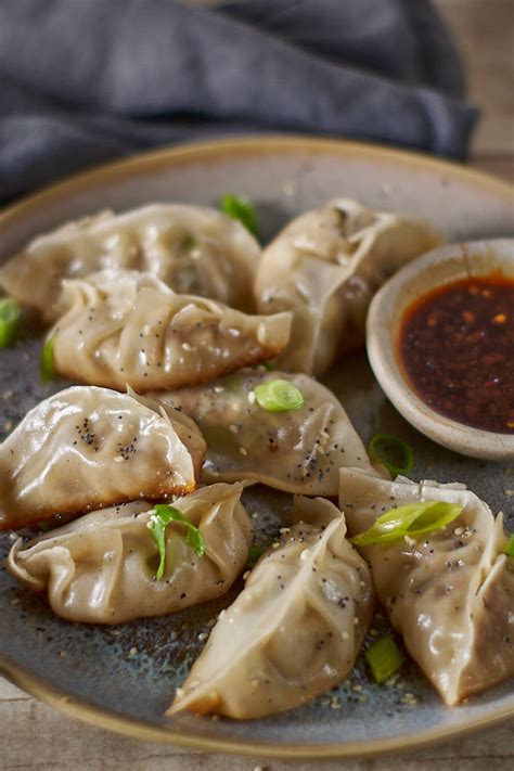 Best Pan Fried Gyoza Recipe Japanese Pork Dumplings Gimme From Scratch