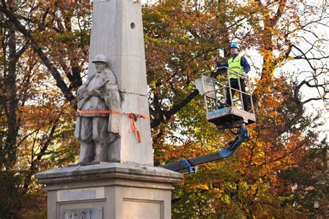 Demontaż czterech pomników Wdzięczności Armii Czerwonej Aktualności