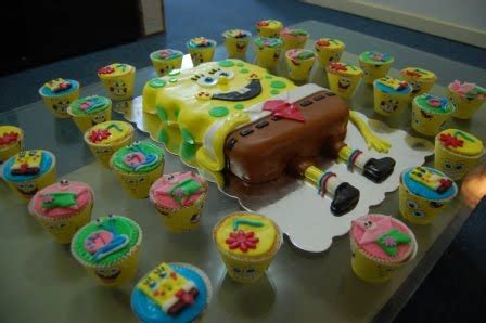 SpongeBob Theme Cake and Cupcakes