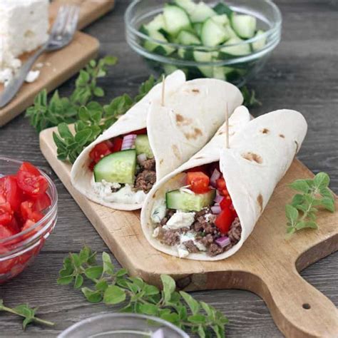 Greek Lamb Tacos With Tzatziki Sauce Bowl Of Delicious