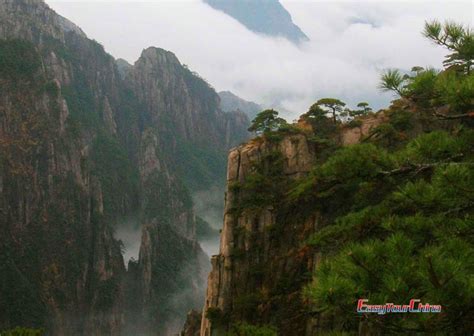 6 Best Hiking Trails in China, Most Popular Hiking Routes - Easy Tour China