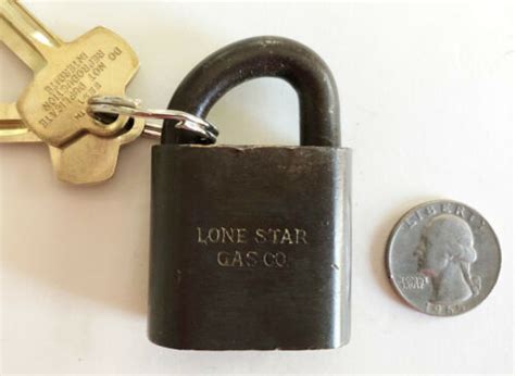 Vintage Best Company Logo Padlock Lone Star Gas Co With Operable Keys