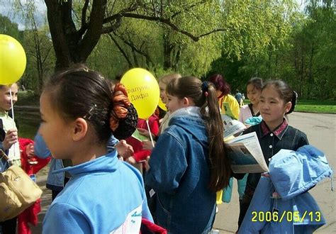 Russian Practitioners Celebrate World Falun Dafa Day In Moscow Photos